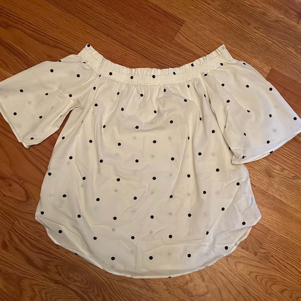 Off shoulder top